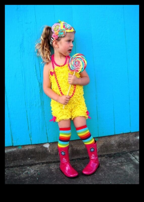 Drăgălășenie colorată: ținute vibrante pentru copii pentru zile fericite