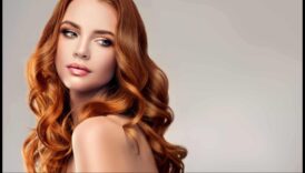 Păr aubrun și încredere: cum coafura ta reflectă stima de sine